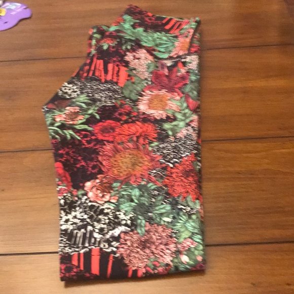 Lululemon yoga / barre leggings size 4 - Picture 6 of 6